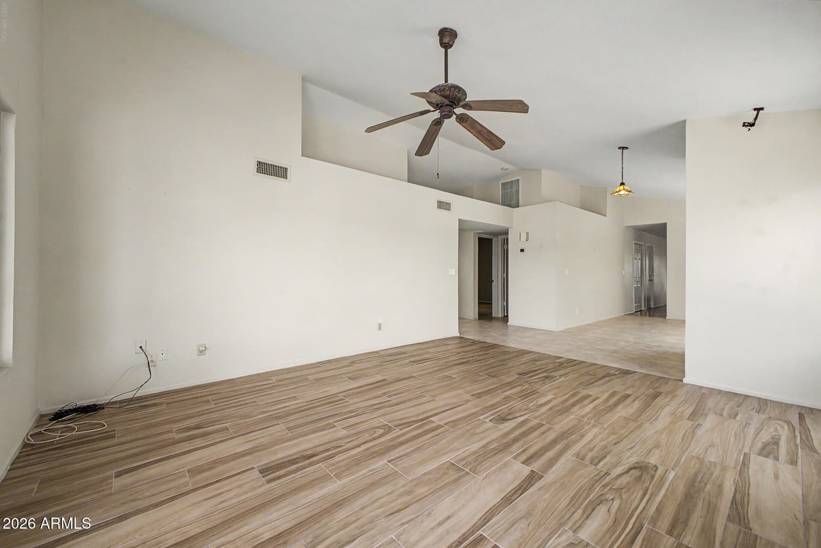 4606 E SHOMI Street, Phoenix, AZ 85044 — photo 8 of 25