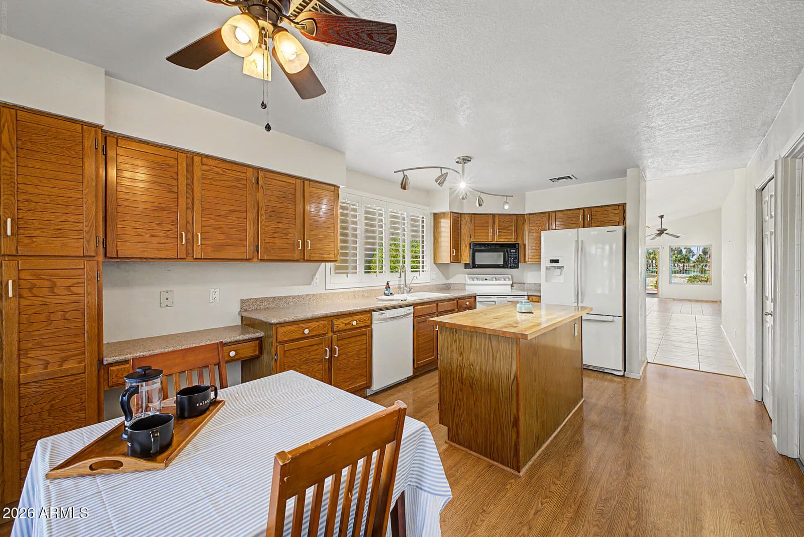 4606 E SHOMI Street, Phoenix, AZ 85044 — photo 10 of 25