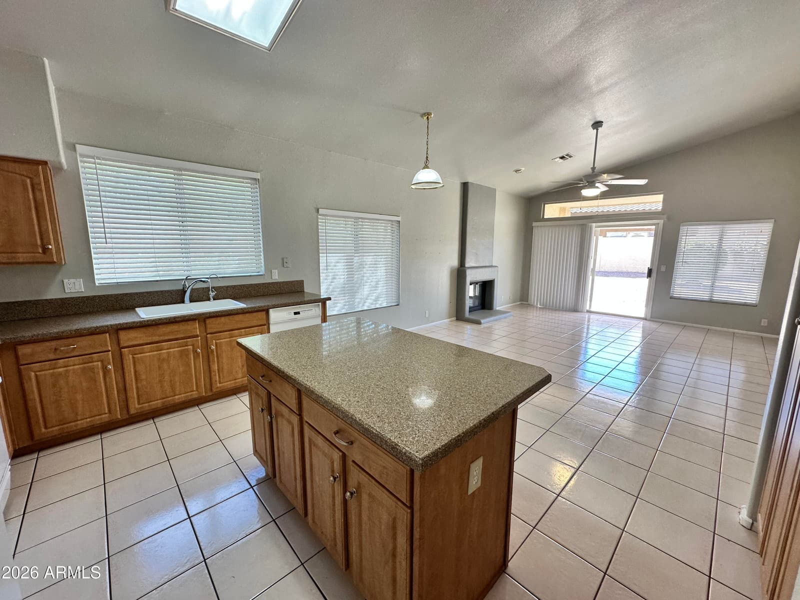 19878 N 90TH Avenue, Peoria, AZ 85382 — photo 7 of 28