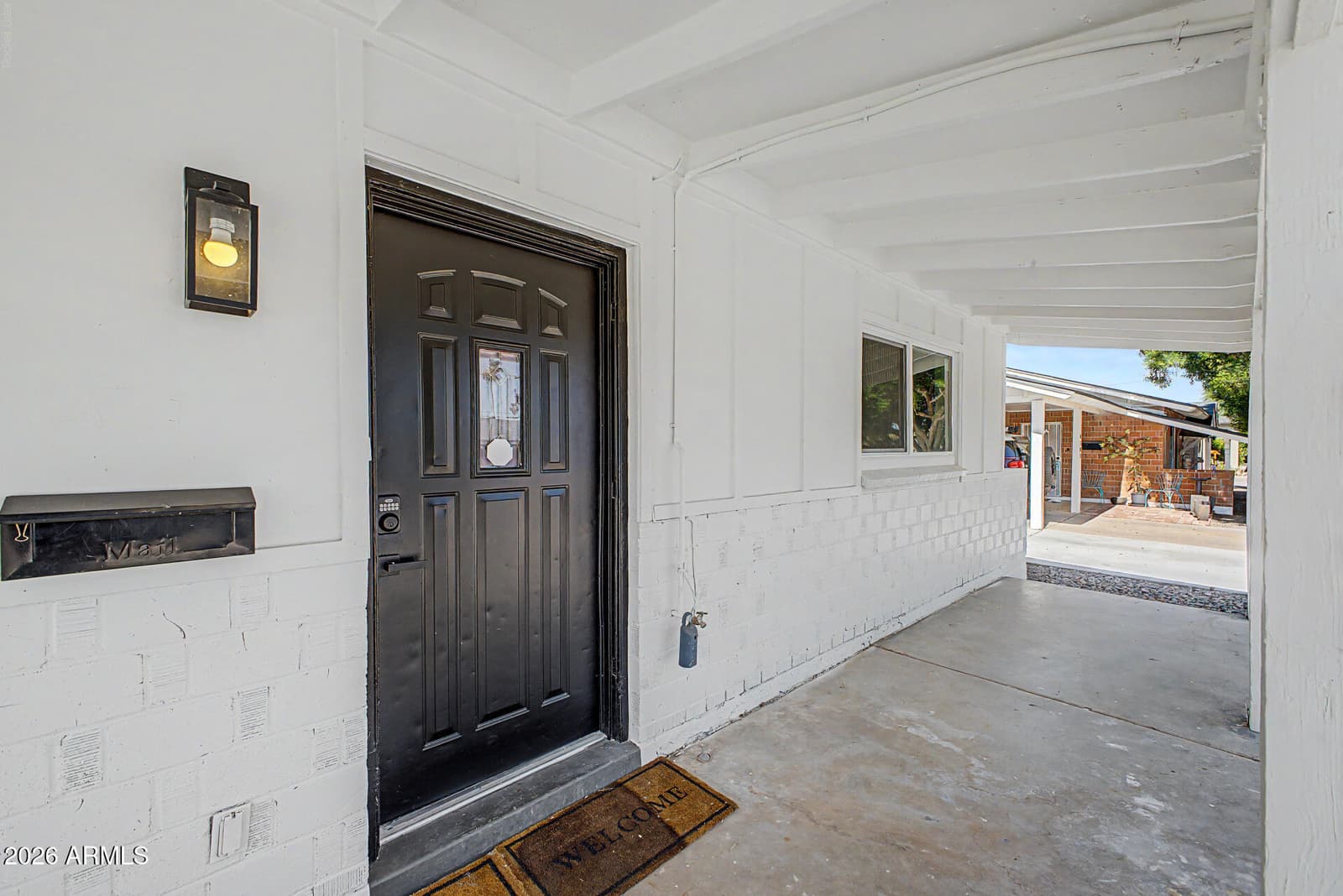 8450 E WINDSOR Avenue, Scottsdale, AZ 85257 — photo 4 of 31