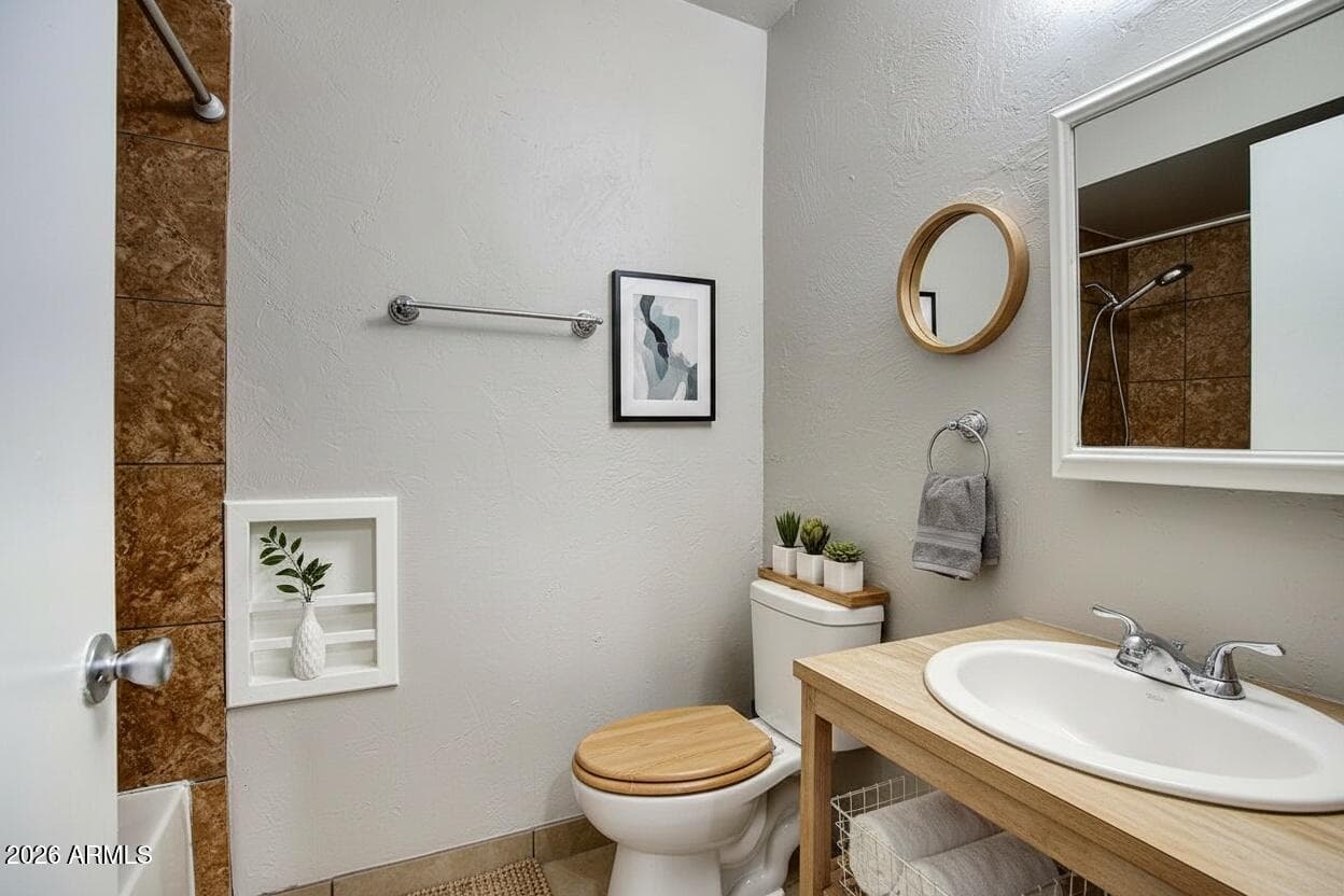 1814 W FRIER Drive, Phoenix, AZ 85021 — photo 10 of 18