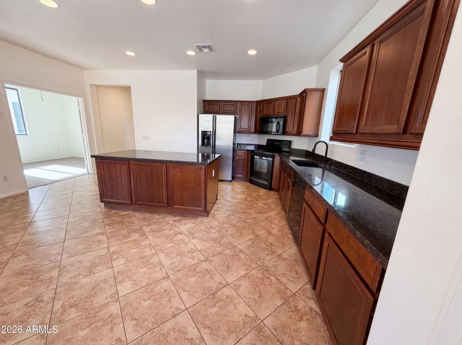 3769 E FLAMINGO Way, Gilbert, AZ 85297 — photo 14 of 36