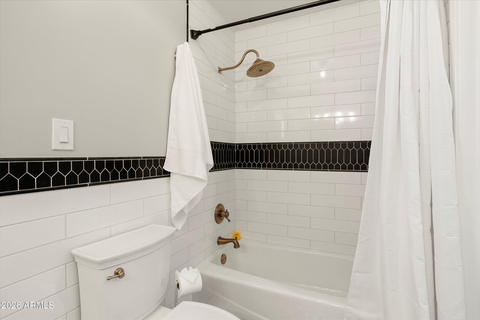 726 W NORTHVIEW Avenue, Phoenix, AZ 85021 — photo 37 of 50