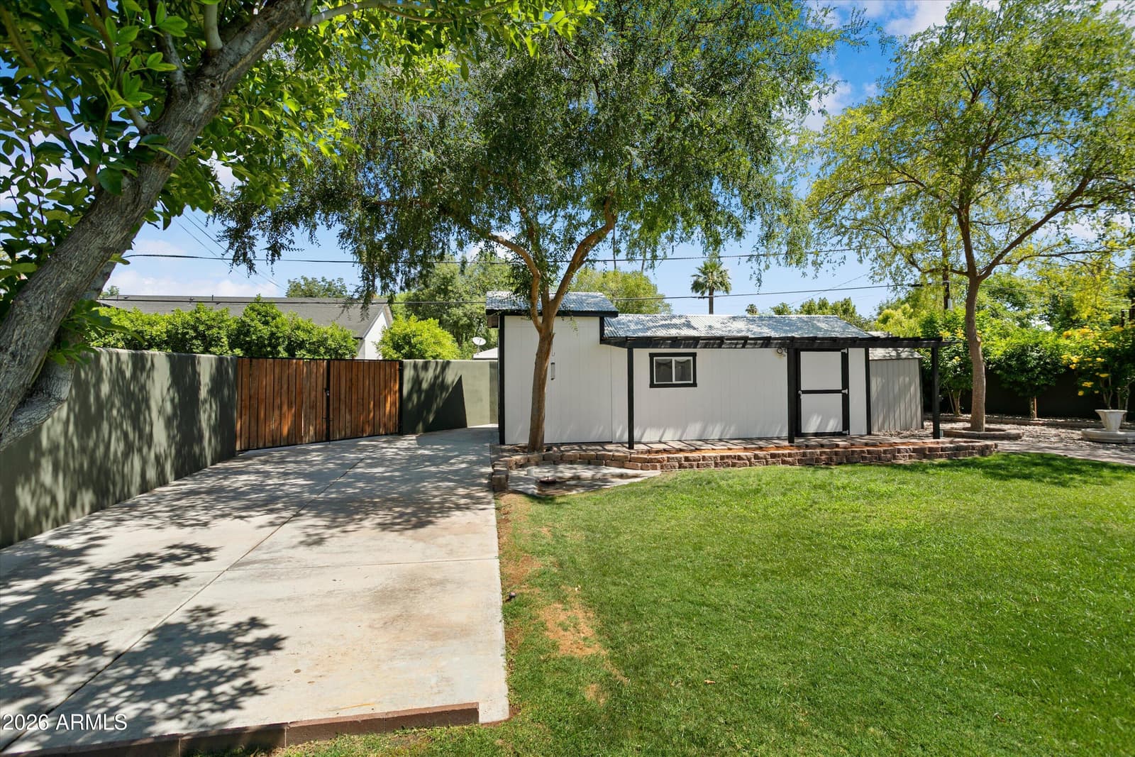 726 W NORTHVIEW Avenue, Phoenix, AZ 85021 — photo 46 of 50