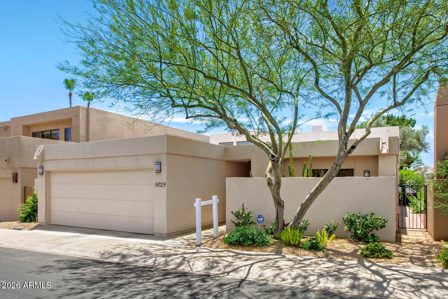 3029 E Claremont Avenue, Phoenix, AZ 85016 — photo 1 of 27