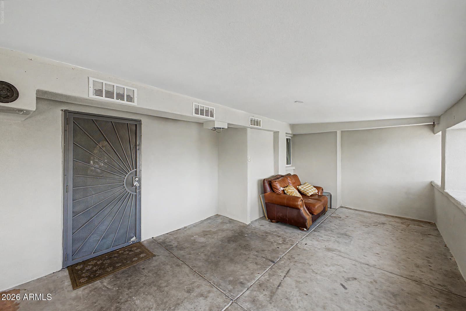 8214 E 4TH Avenue, Mesa, AZ 85208 — photo 4 of 22