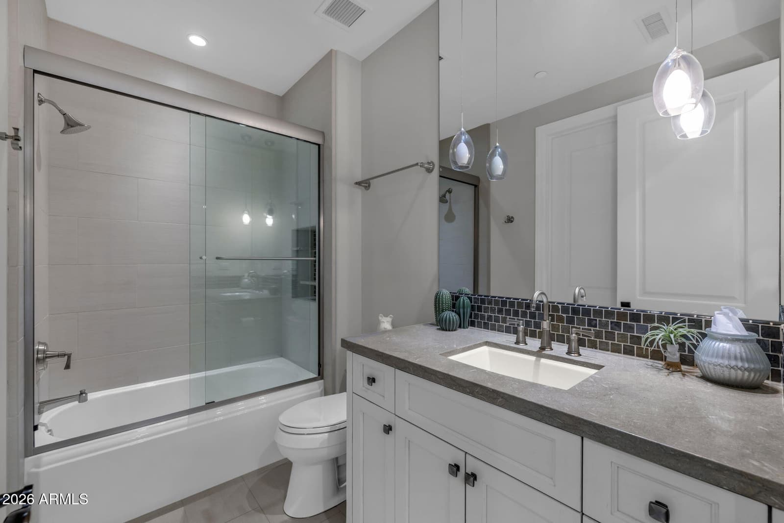 6615 N 39TH Way, Paradise Valley, AZ 85253 — photo 17 of 69