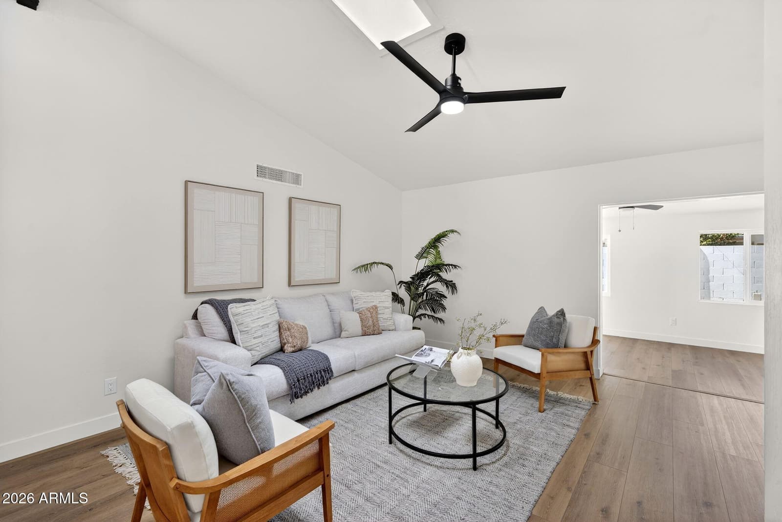2104 E ENID Avenue, Mesa, AZ 85204 — photo 5 of 36