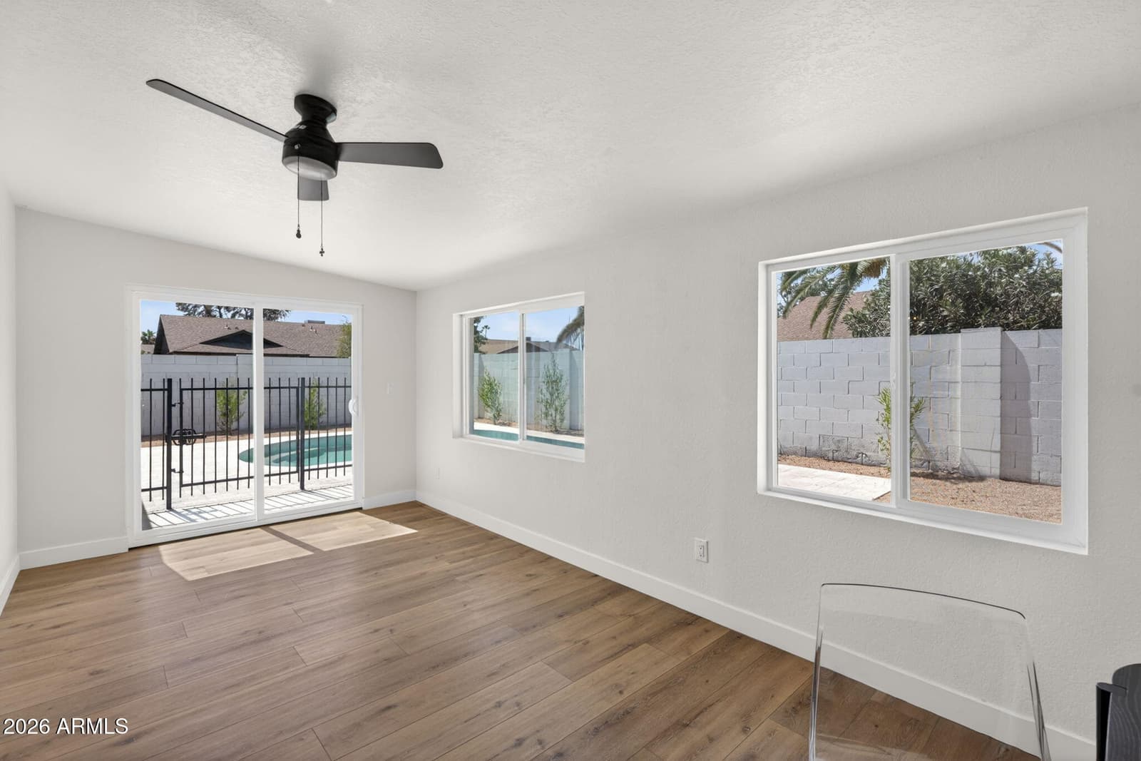 2104 E ENID Avenue, Mesa, AZ 85204 — photo 10 of 36