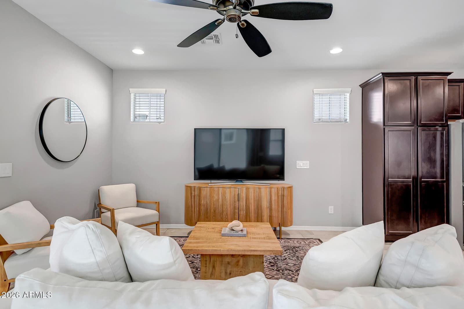 2252 S BASMATH Lane, Gilbert, AZ 85295 — photo 9 of 36