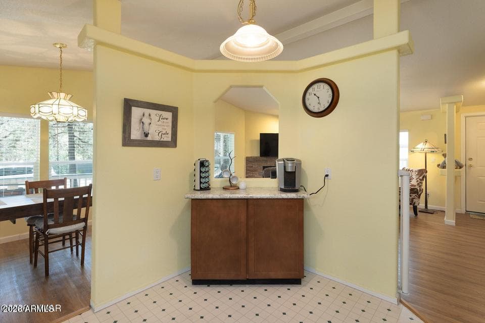 4860 S 29TH Street, Show Low, AZ 85901 — photo 10 of 23