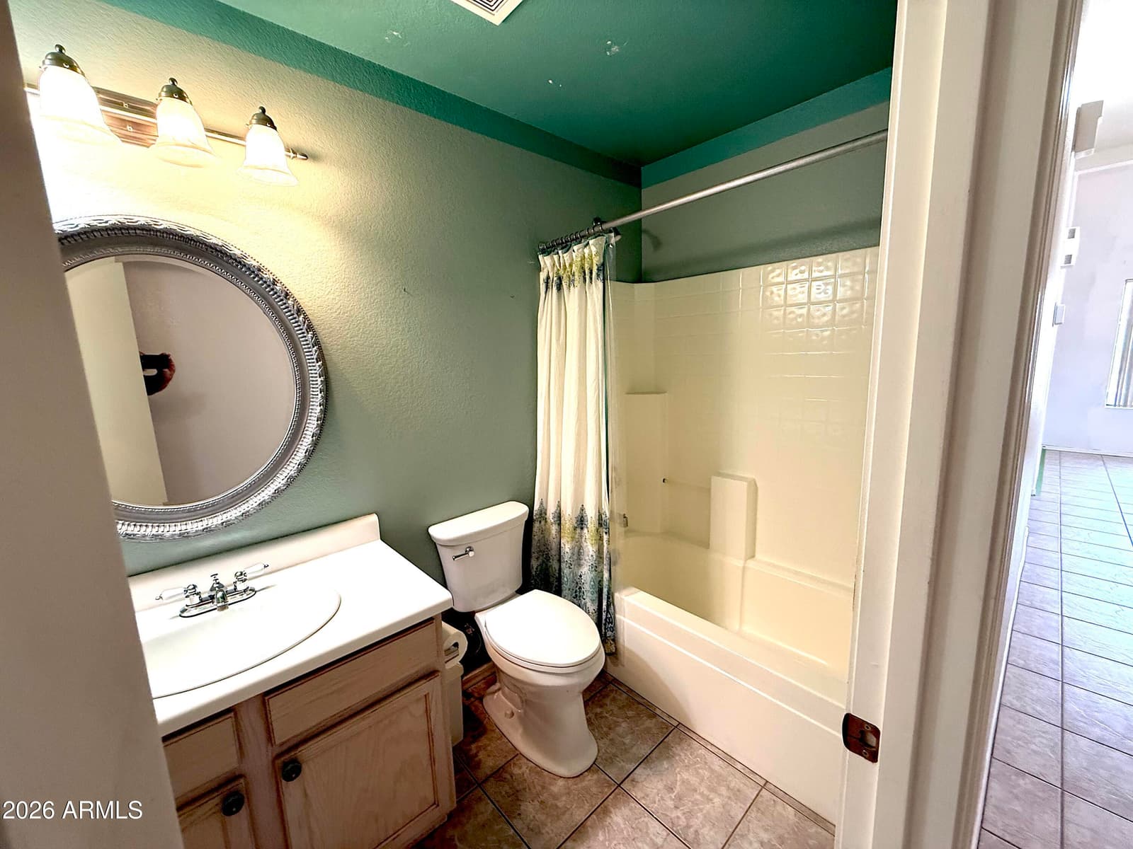 10781 W ROBIN Lane W, Peoria, AZ 85373 — photo 7 of 20