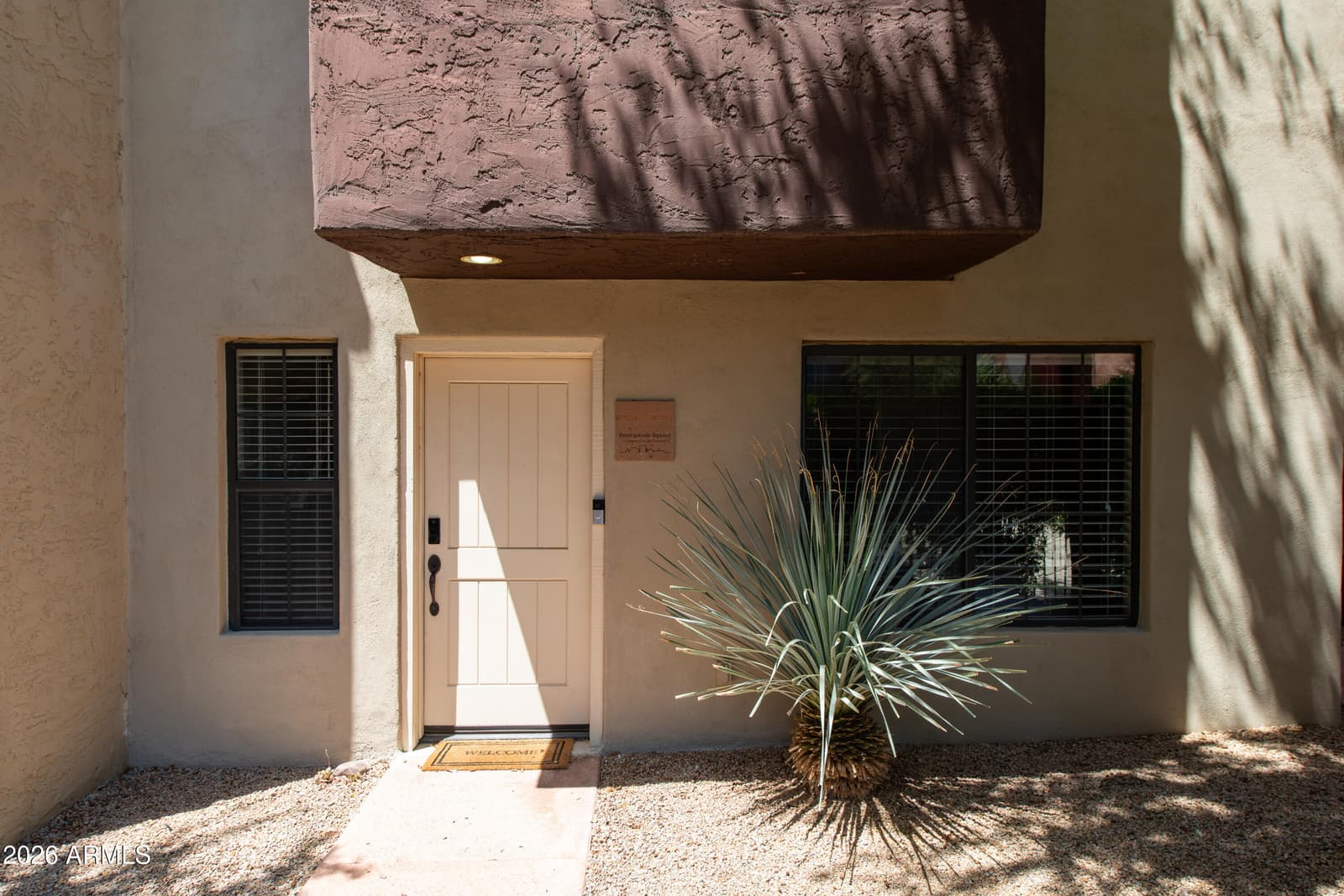 3437 E AVALON Drive, Phoenix, AZ 85018 — photo 3 of 33