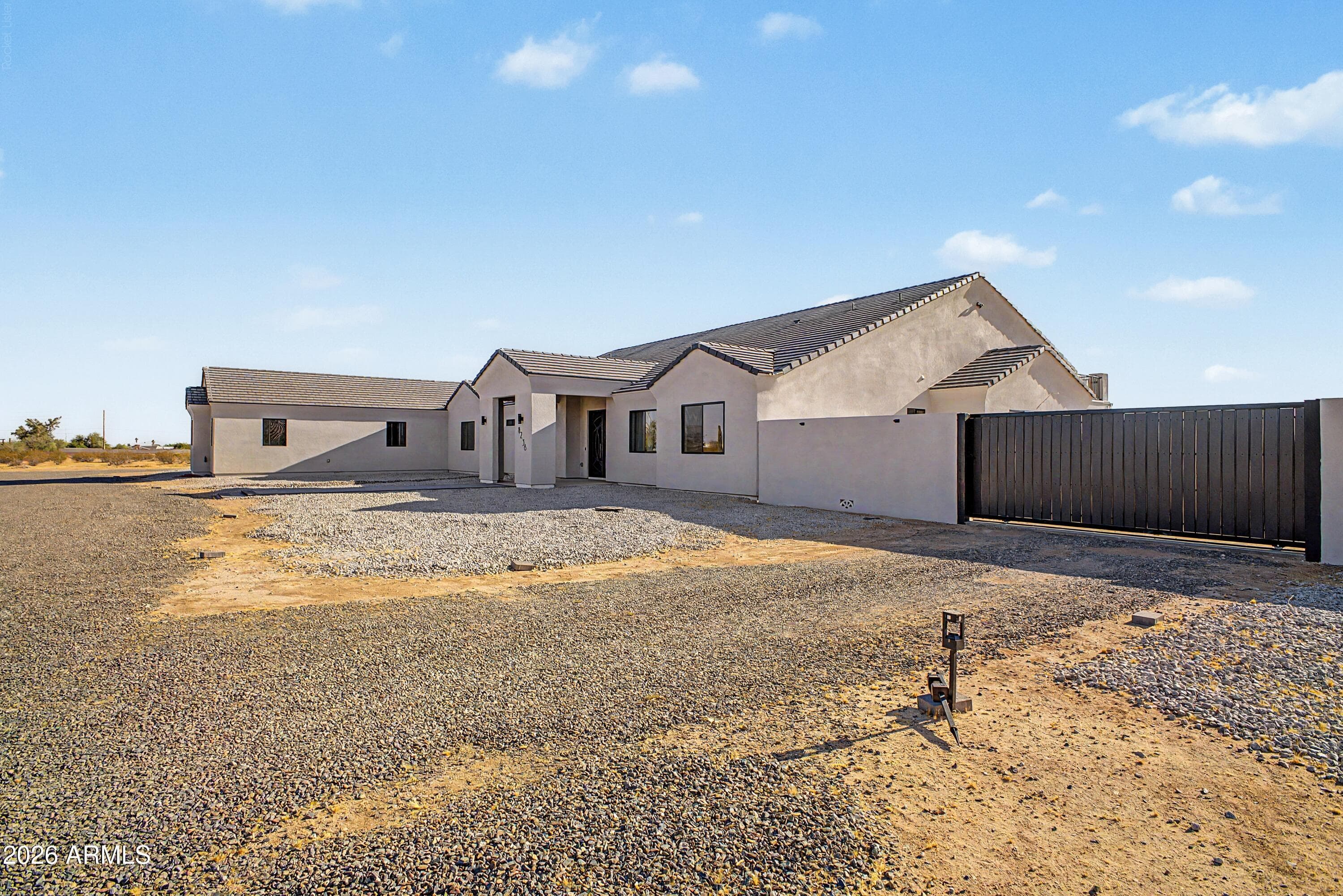 8236 N CALLE HERMOSA Circle, Casa Grande, AZ 85194 — photo 12 of 121
