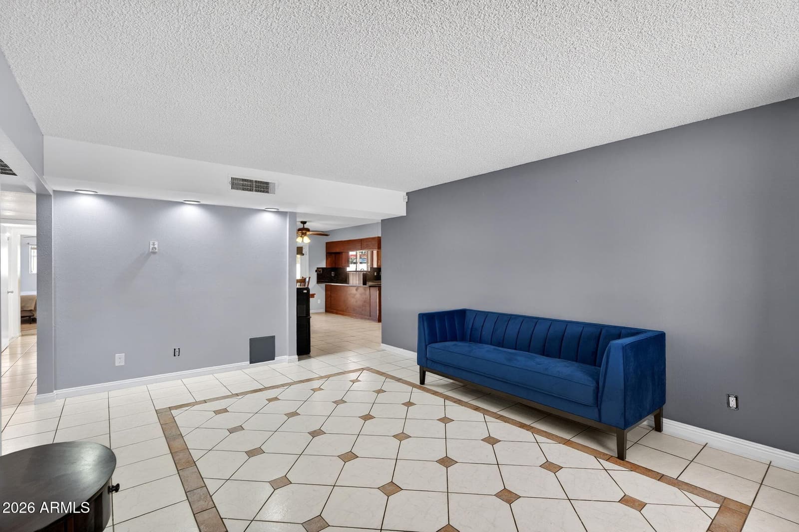 6426 W LAMAR Road, Glendale, AZ 85301 — photo 5 of 38
