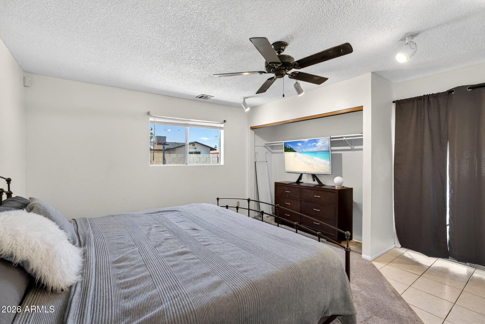 6426 W LAMAR Road, Glendale, AZ 85301 — photo 15 of 38