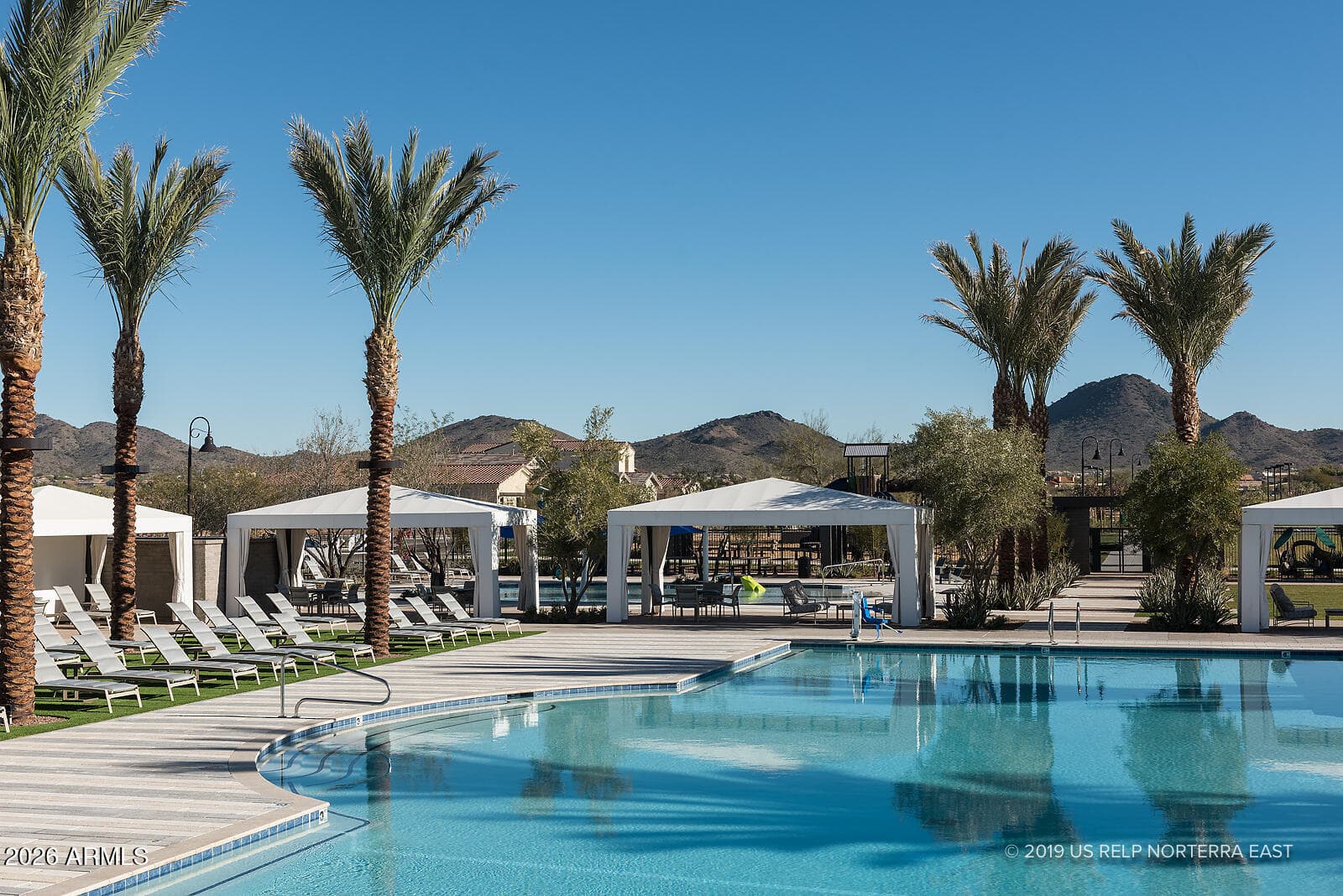2022 W DESERT HOLLOW Drive, Phoenix, AZ 85085 — photo 23 of 25