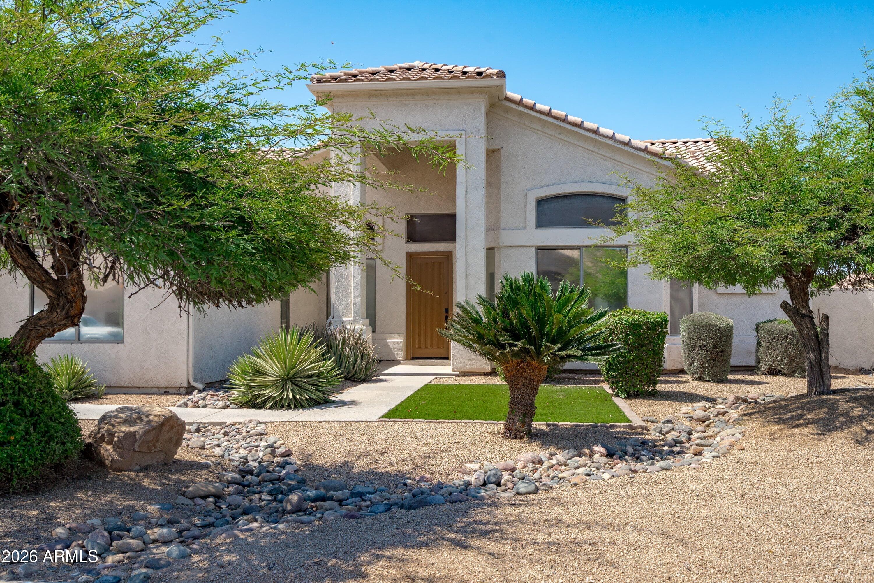 13590 W EDGEMONT Avenue, Goodyear, AZ 85395 — photo 5 of 83