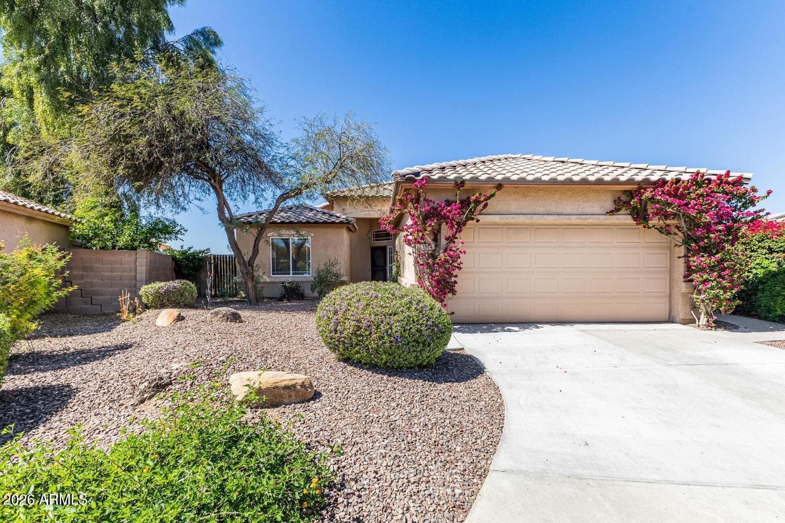 1914 N 109TH Drive, Avondale, AZ 85392 — photo 5 of 30
