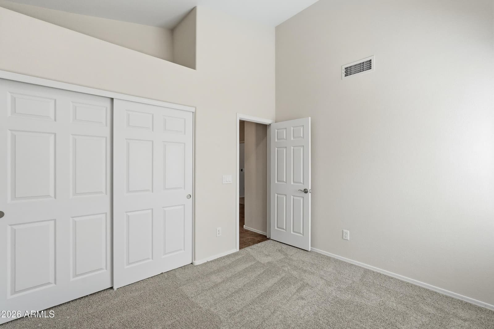 908 E VERBENA Drive, Phoenix, AZ 85048 — photo 11 of 18