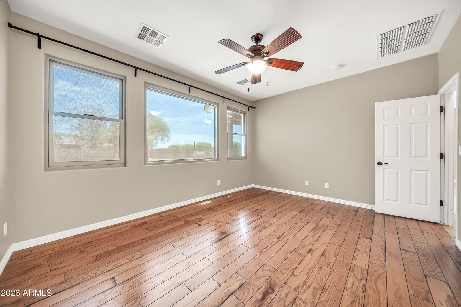 39517 N HILLERMAN Way, Phoenix, AZ 85086 — photo 23 of 48