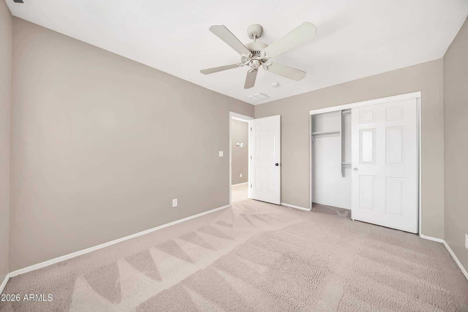 39517 N HILLERMAN Way, Phoenix, AZ 85086 — photo 28 of 48