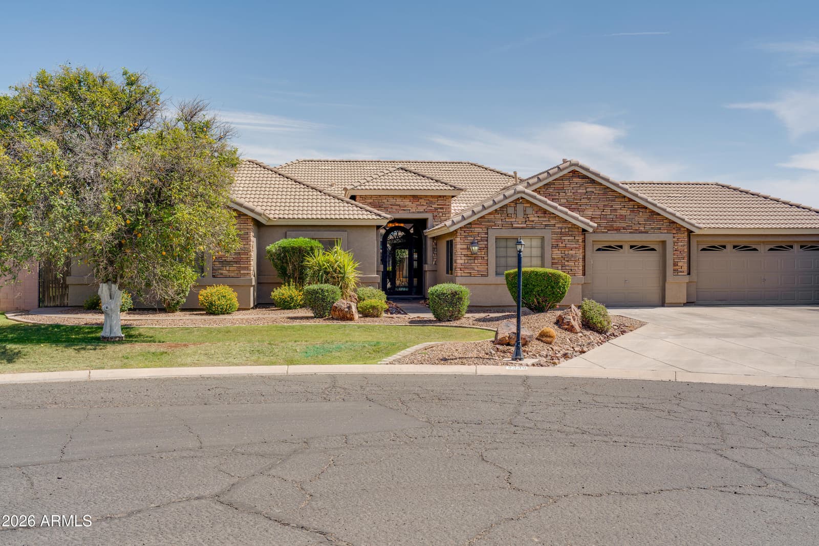 4335 E FOX Circle, Mesa, AZ 85205 — photo 6 of 71