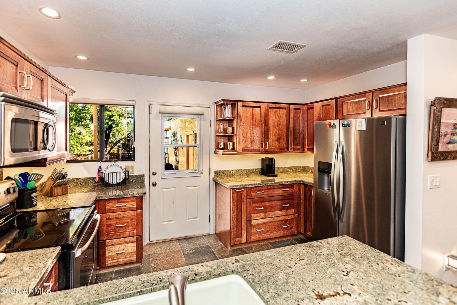 155 S CANYON DIABLO Road 6, Sedona, AZ 86351 — photo 6 of 28