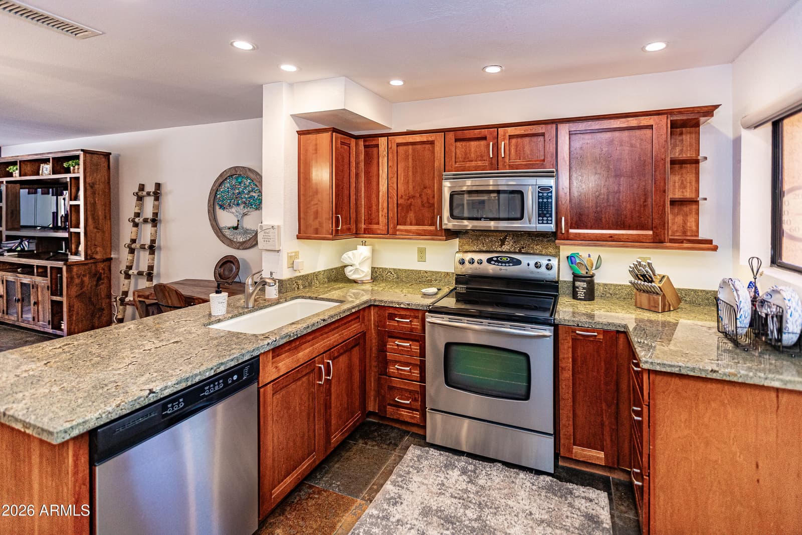 155 S CANYON DIABLO Road 6, Sedona, AZ 86351 — photo 8 of 28