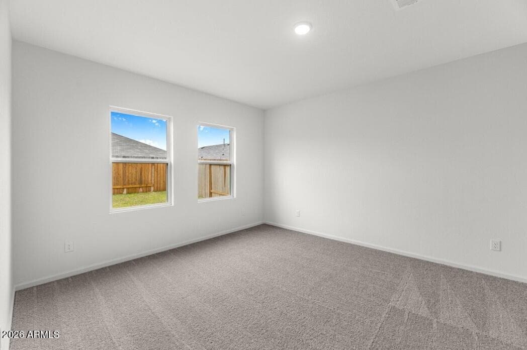 10082 W DEVONSHIRE Avenue, Phoenix, AZ 85037 — photo 7 of 9