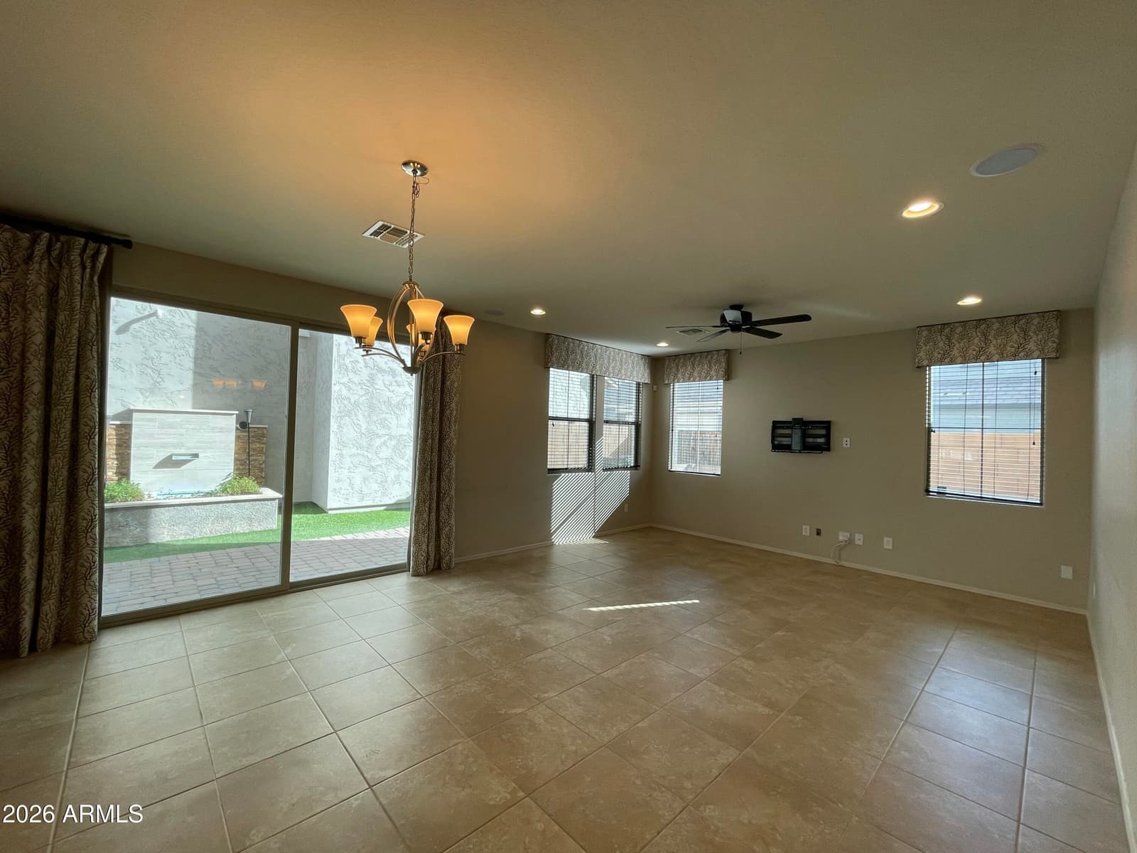 149 N 56TH Place, Mesa, AZ 85205 — photo 7 of 23