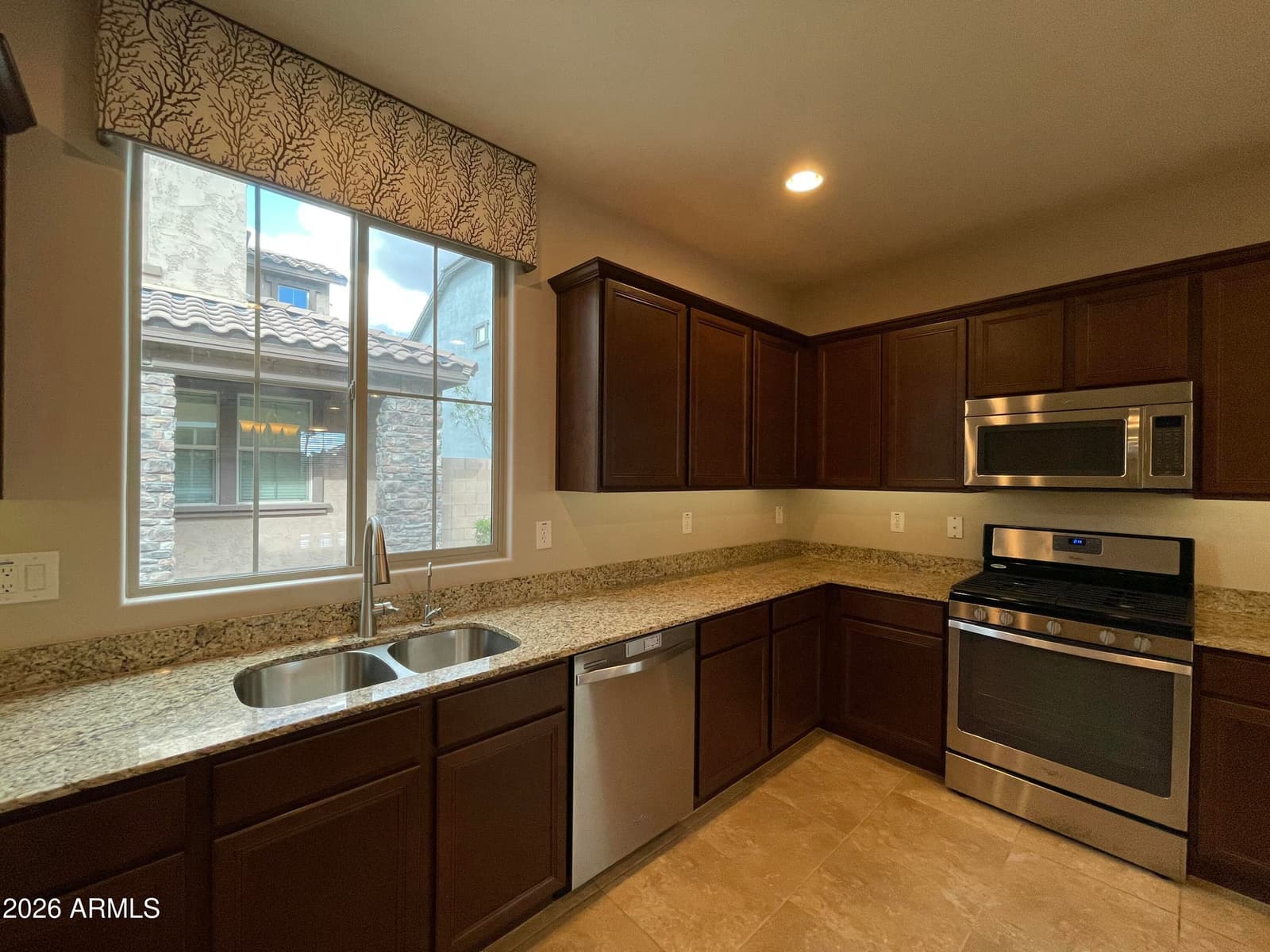 149 N 56TH Place, Mesa, AZ 85205 — photo 5 of 23