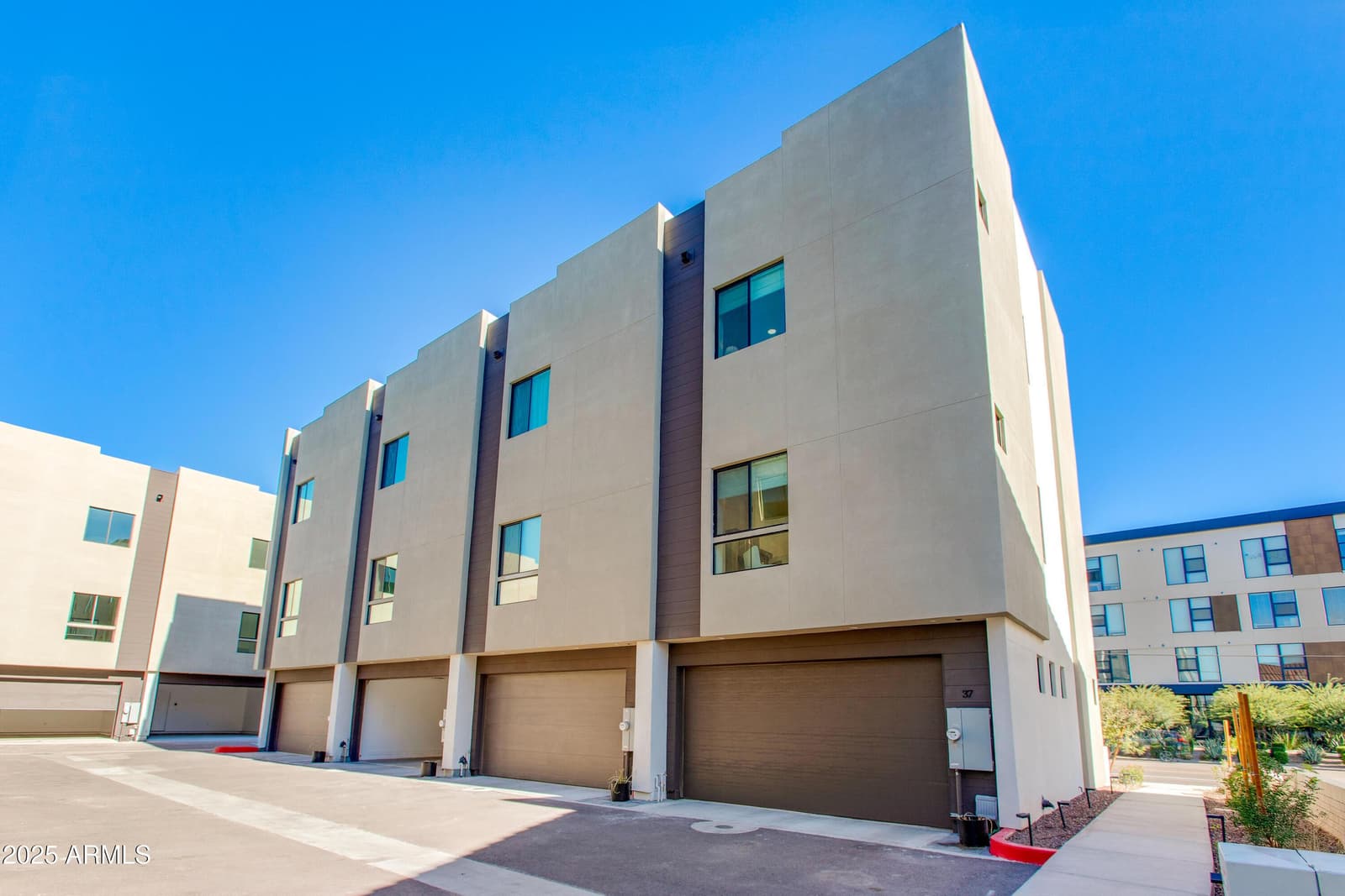 4220 N 32nd Street Unit 37, Phoenix, AZ 85018 — photo 19 of 19