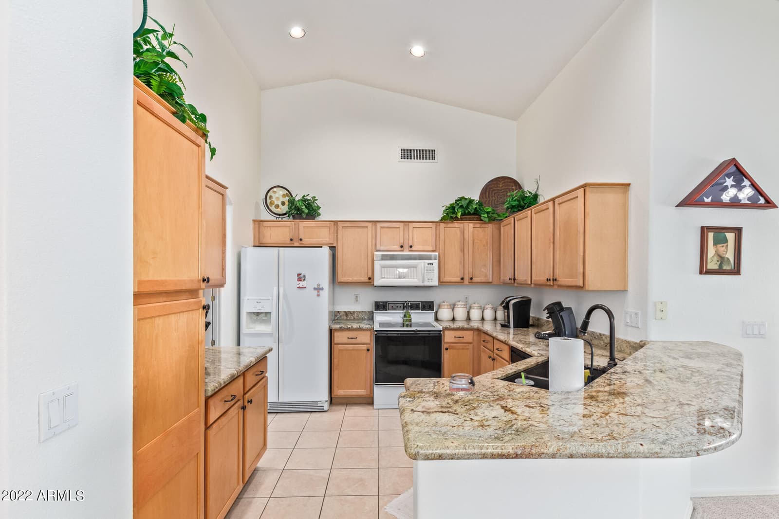 7928 W BEAUBIEN Drive, Peoria, AZ 85382 — photo 12 of 28