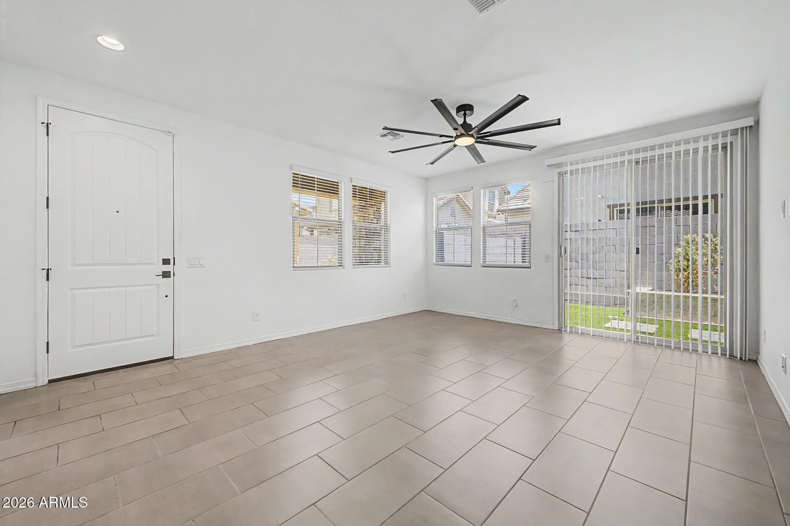 3767 N 100th Drive, Avondale, AZ 85392 — photo 6 of 41