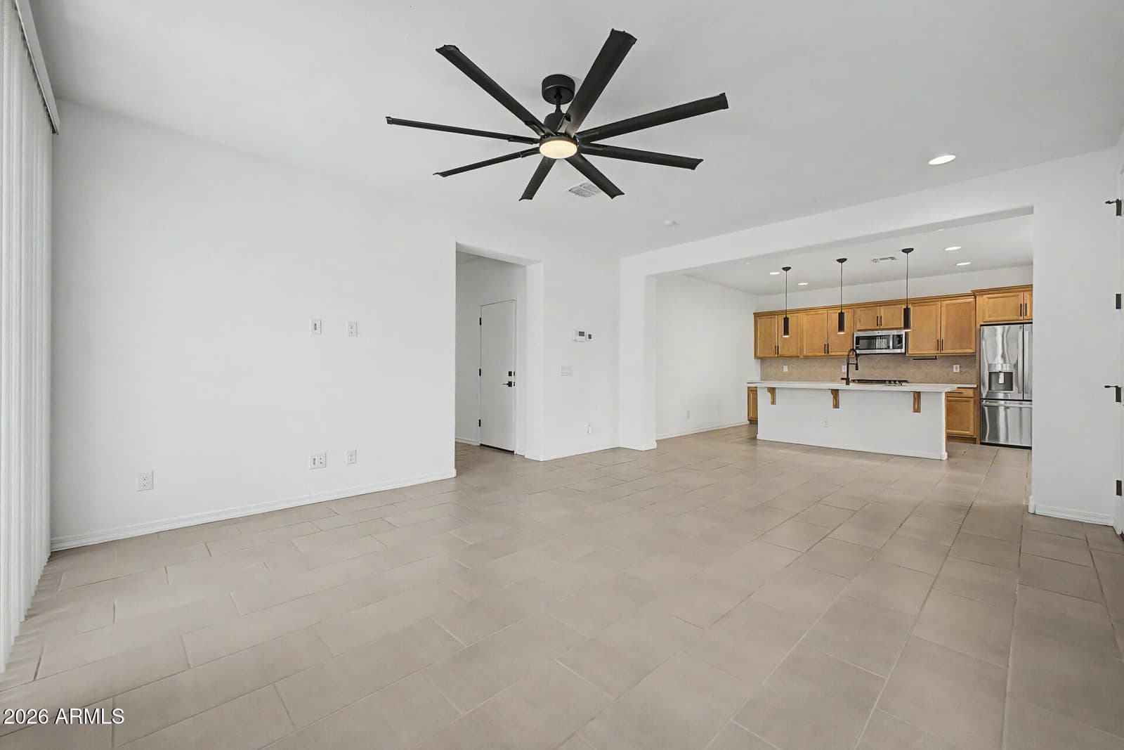 3767 N 100th Drive, Avondale, AZ 85392 — photo 7 of 41