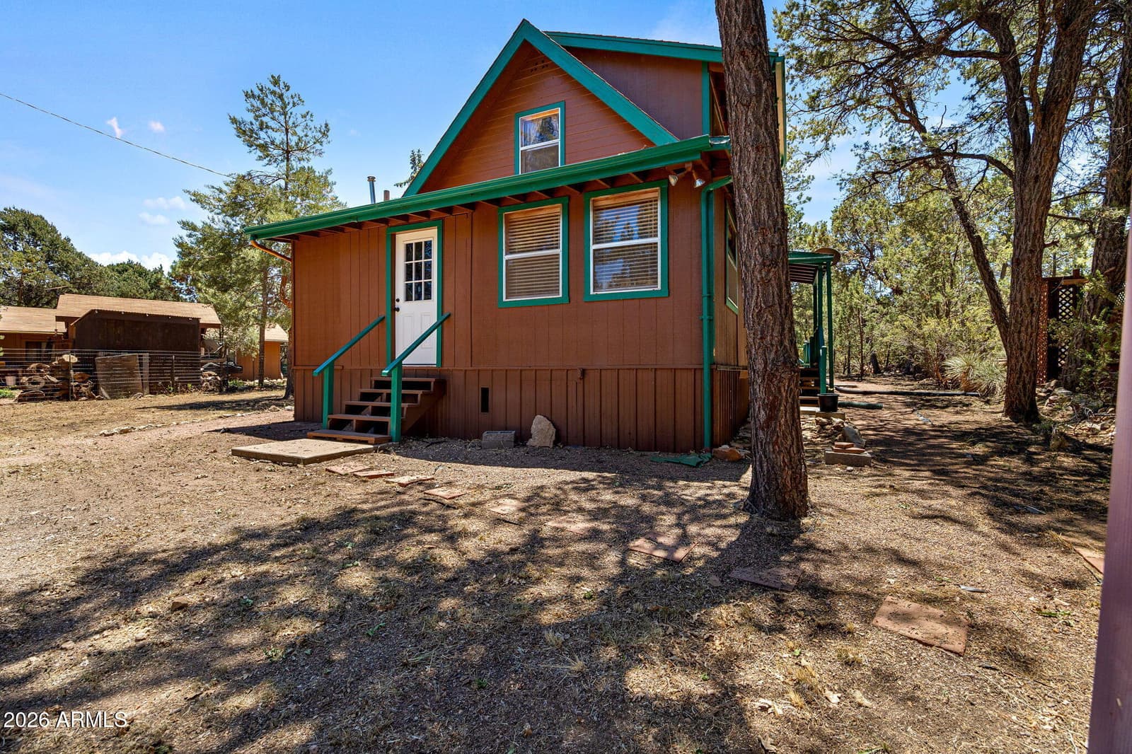 2118 BLUEJAY Road, Overgaard, AZ 85933 — photo 25 of 28