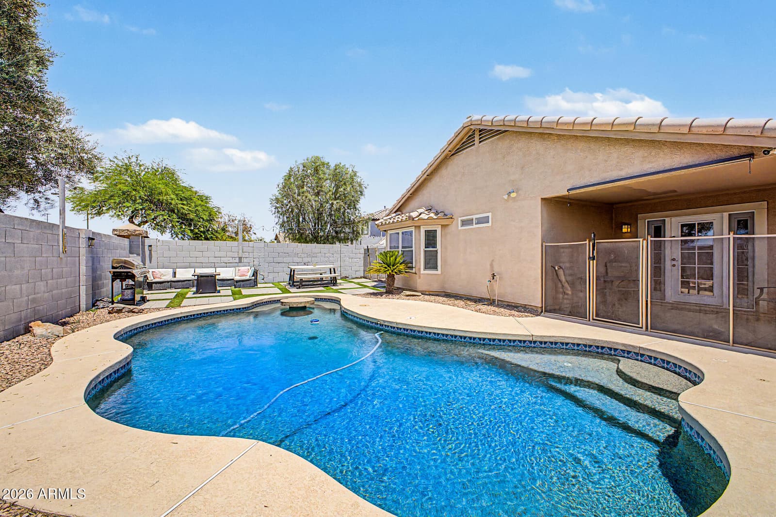 1352 S PORTLAND Avenue, Gilbert, AZ 85296 — photo 28 of 33