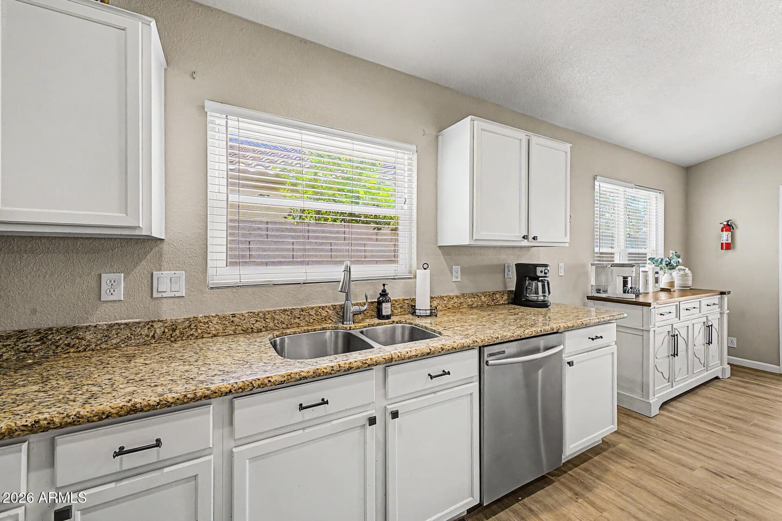 1352 S PORTLAND Avenue, Gilbert, AZ 85296 — photo 14 of 33
