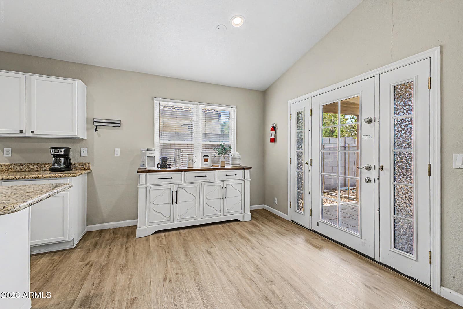 1352 S PORTLAND Avenue, Gilbert, AZ 85296 — photo 13 of 33