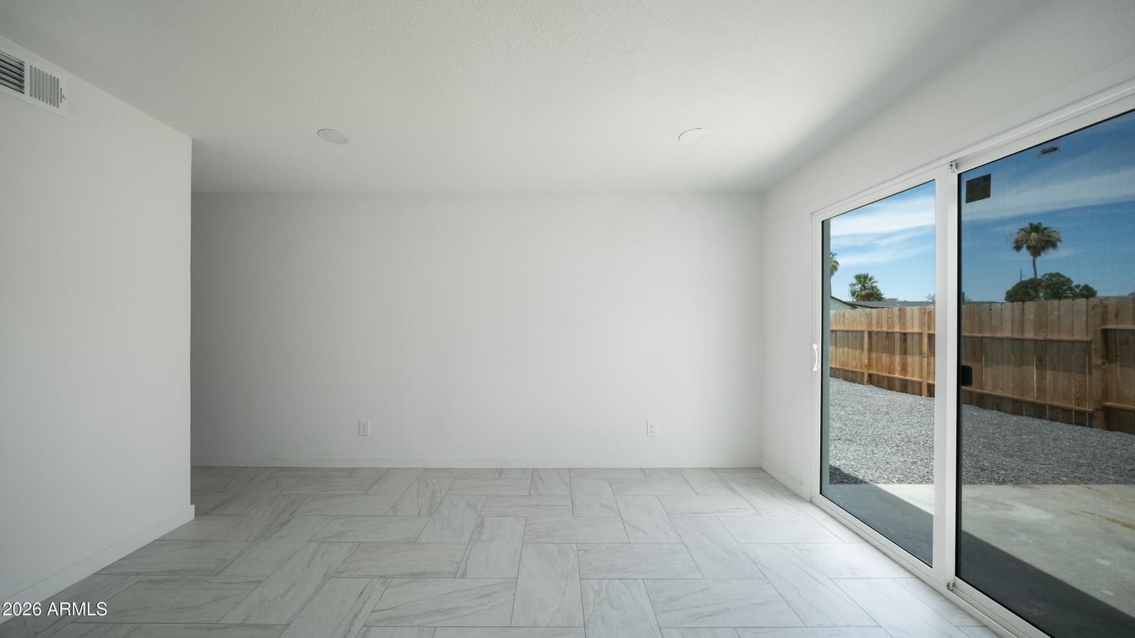18218 N 33RD Drive, Phoenix, AZ 85053 — photo 9 of 22