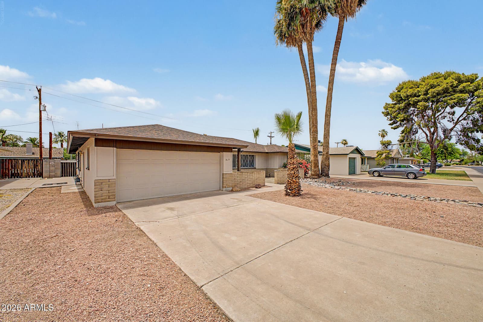 3620 S TERRACE Road, Tempe, AZ 85282 — photo 4 of 36