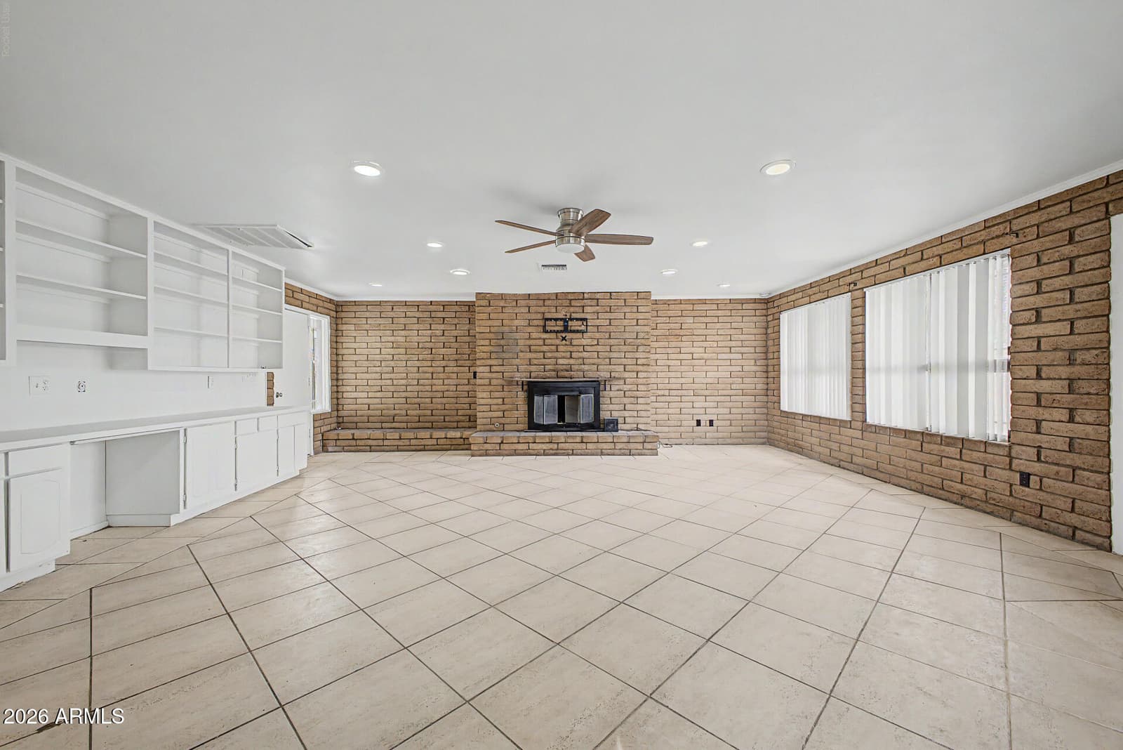 3620 S TERRACE Road, Tempe, AZ 85282 — photo 11 of 36
