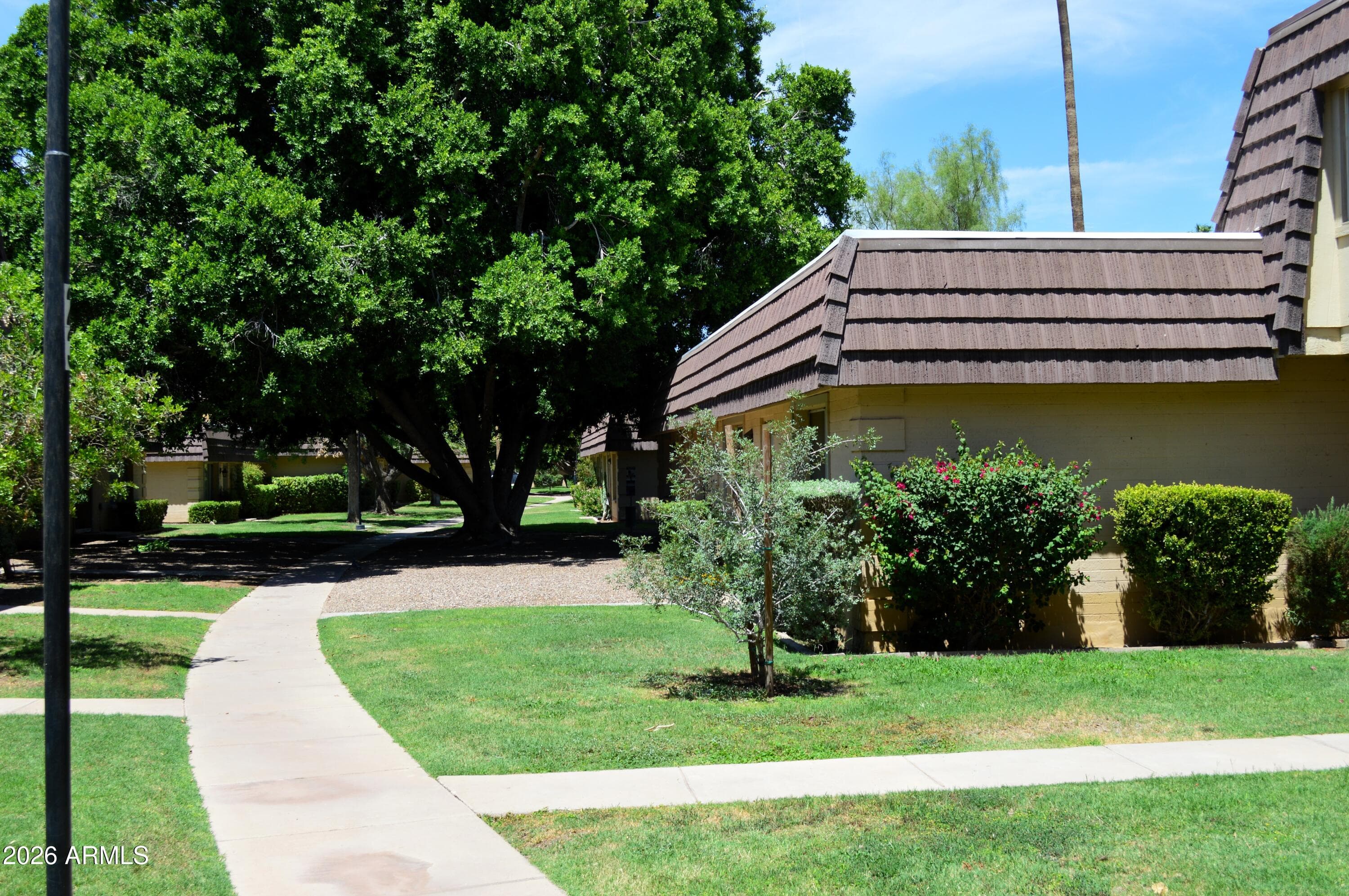 1609 E MALIBU Drive, Tempe, AZ 85282 — photo 36 of 38