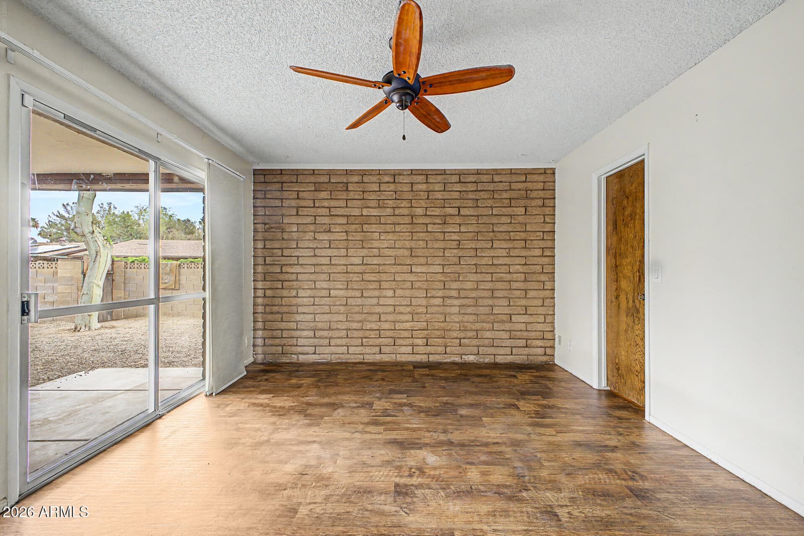 2021 W MYRTLE Avenue, Phoenix, AZ 85021 — photo 15 of 29