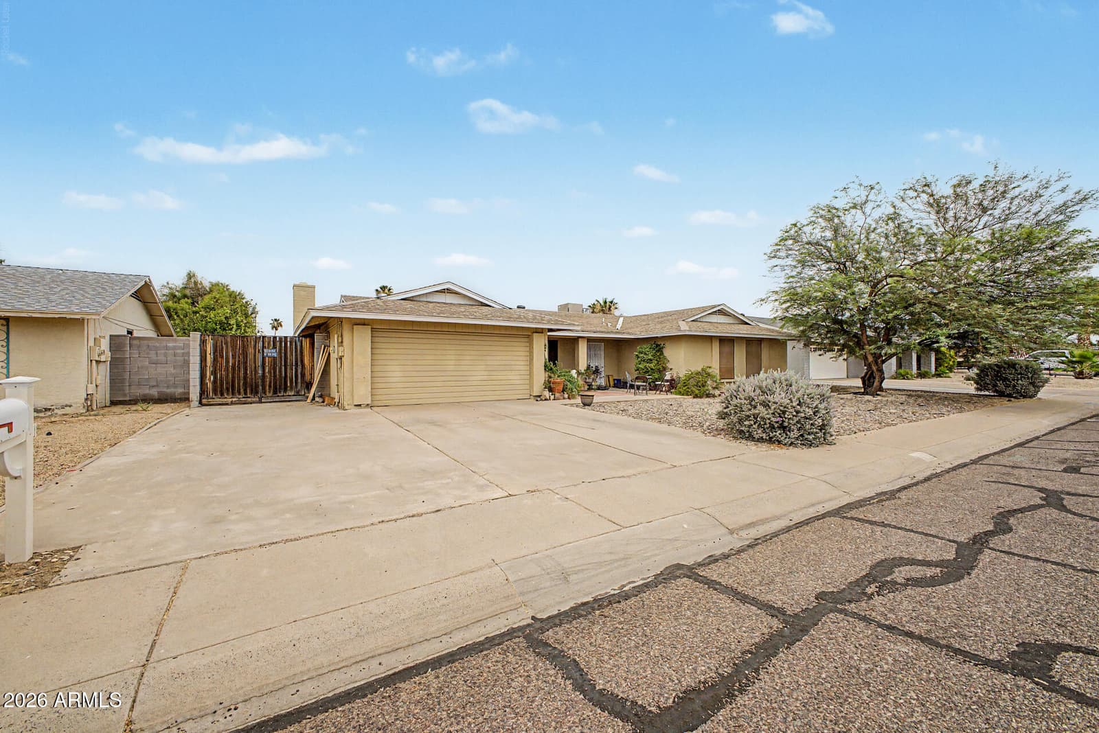 4010 W CAMPO BELLO Drive, Glendale, AZ 85308 — photo 31 of 33