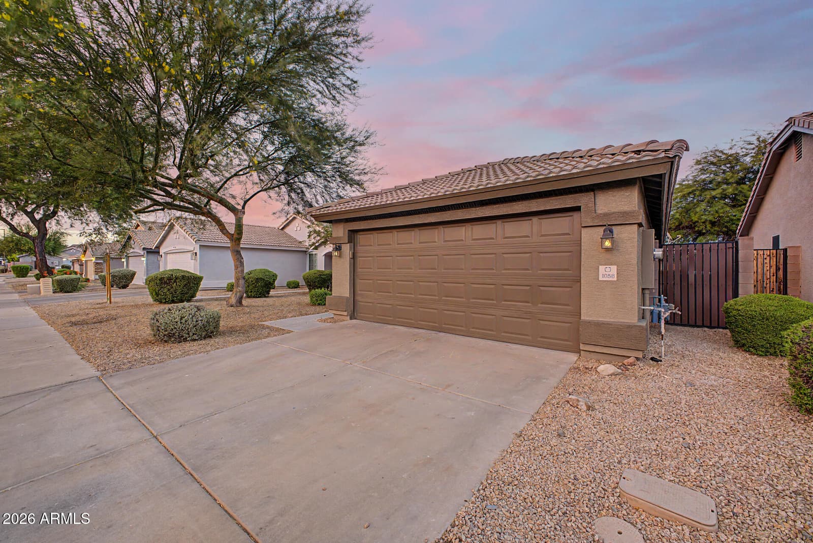 16036 N 11TH Avenue 1058, Phoenix, AZ 85023 — photo 20 of 57