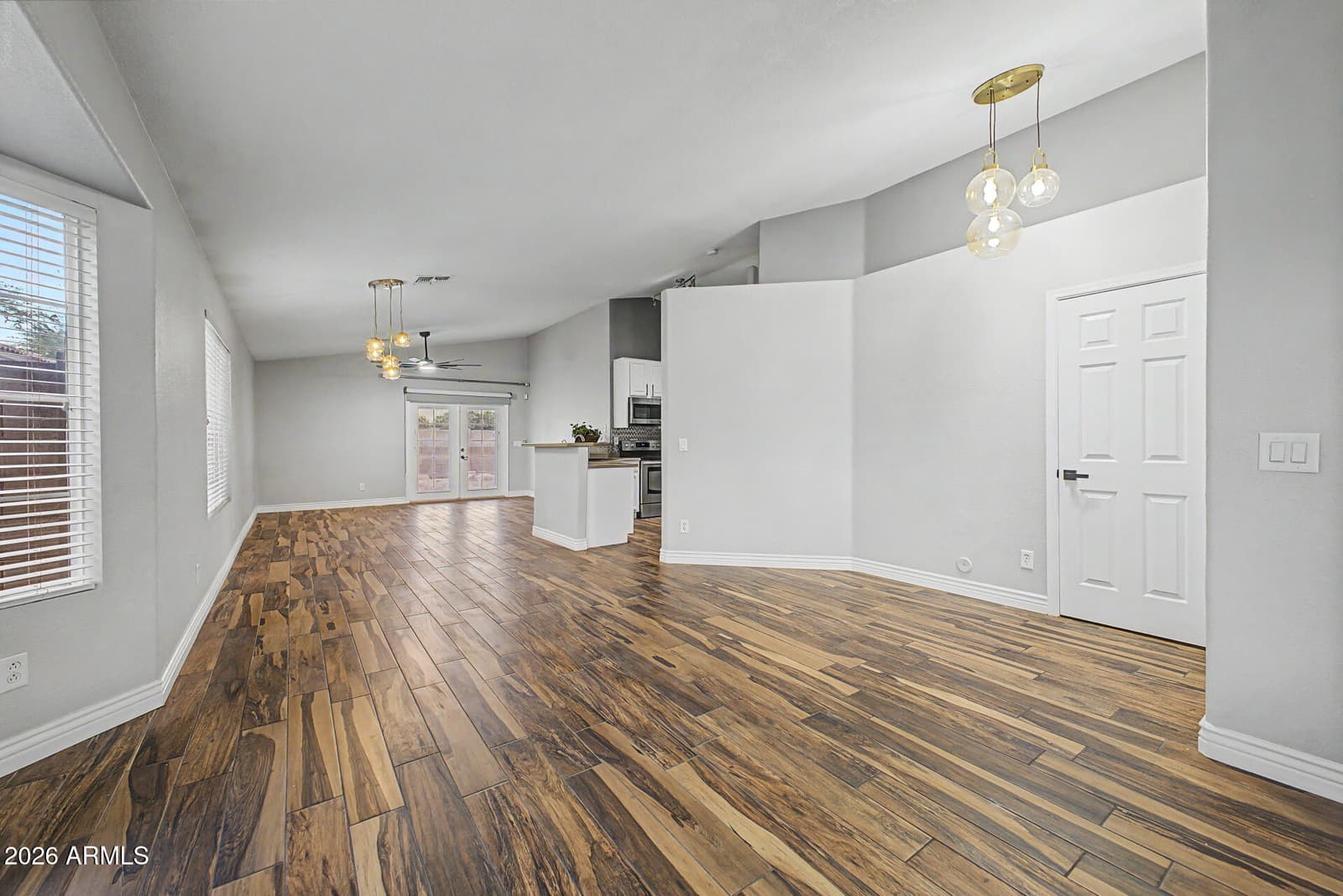 16036 N 11TH Avenue 1058, Phoenix, AZ 85023 — photo 34 of 57
