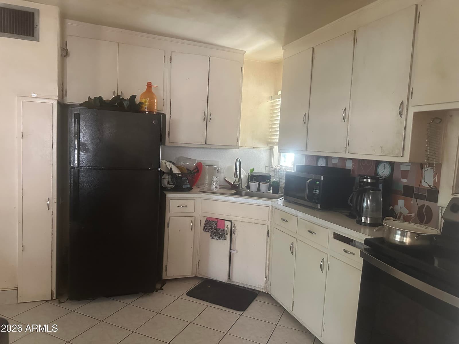 1419 N 28TH Place, Phoenix, AZ 85008 — photo 2 of 26