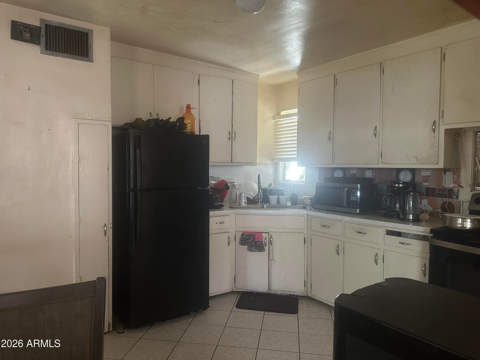 1419 N 28TH Place, Phoenix, AZ 85008 — photo 3 of 26